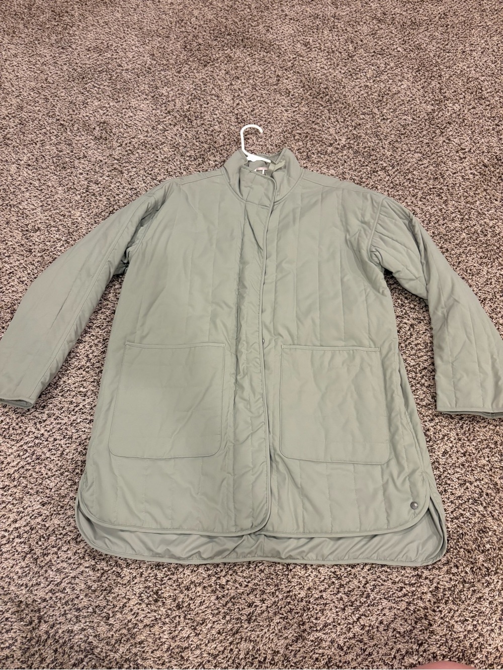 Women’s Calia by Carrie Underwood Thin Quilted Jacket in Sage Green